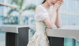 杨紫欧阳娜娜最新爆料,揭秘娱乐圈幕后故事